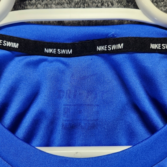 Nike Swim Shirt UPF 40+ Men's Size Medium Blue Summer Surf Activewear Outdoor - Picture 2 of 12